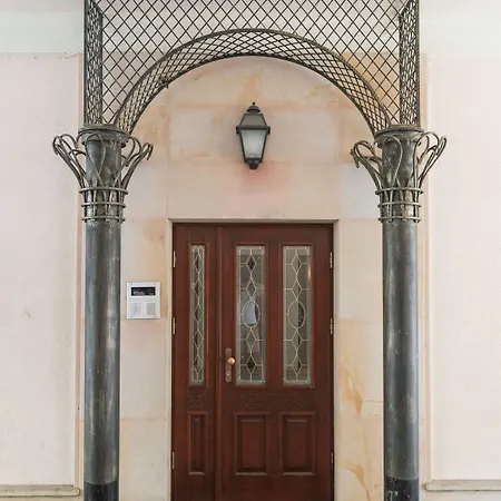 Lägenhet Aleksander Premium Ul Boh Monte Cassino Z Garazem *