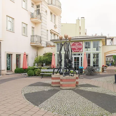 Aleksander Premium Ul Boh Monte Cassino Z Garazem Apartmán *