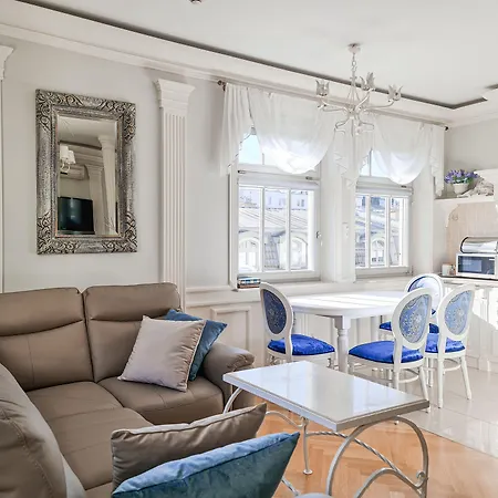 Appartement Aleksander Premium Ul Boh Monte Cassino Z Garażem