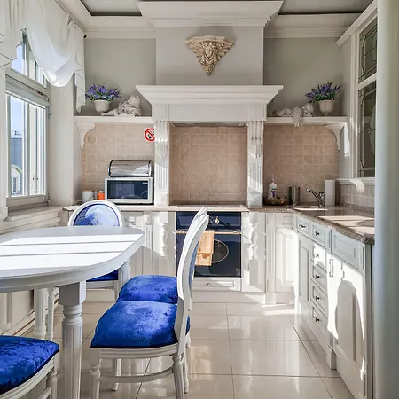 Aleksander Premium Ul Boh Monte Cassino Z Garazem Lägenhet