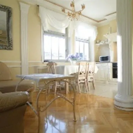 Appartement Aleksander Premium Ul Boh Monte Cassino Z Garażem